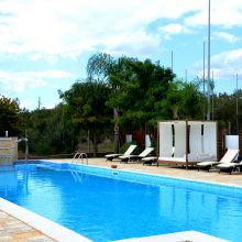 Wine country stay_pool Wine country stay_pool