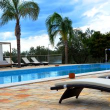 Wine country stay_pool Wine country stay_pool